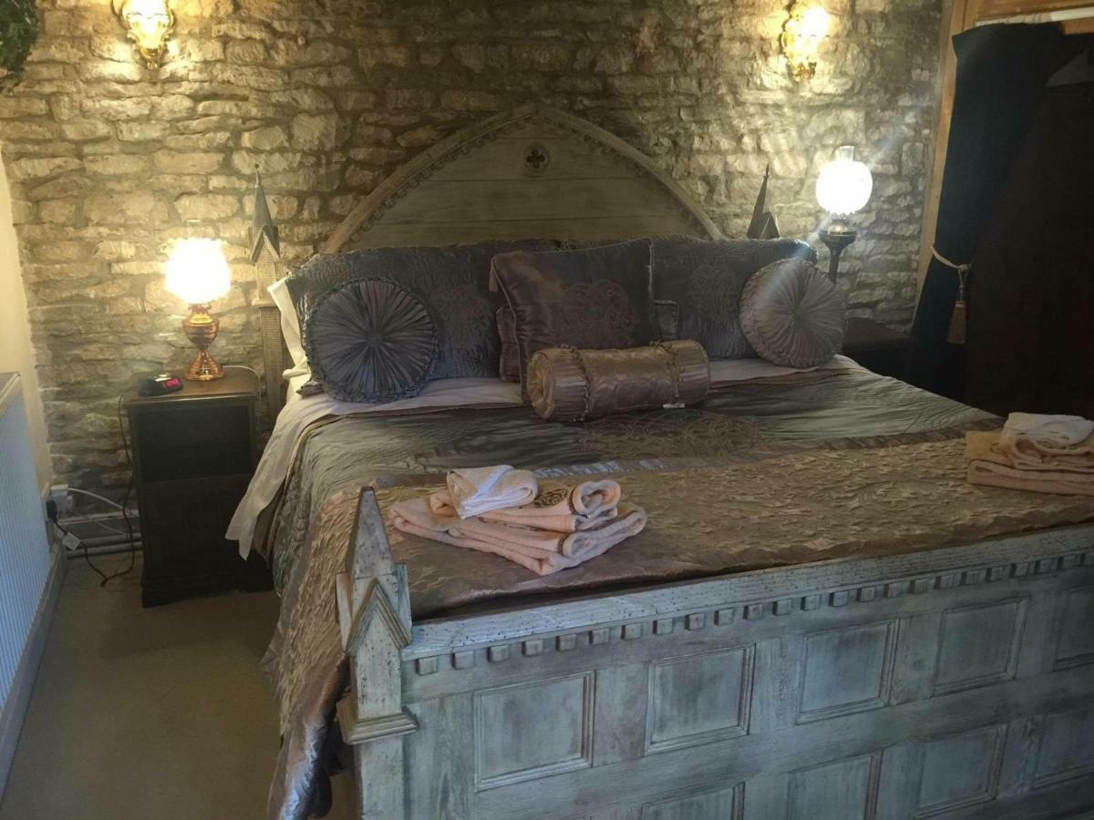 Bear inn Bisley  Eksteriør bilde
